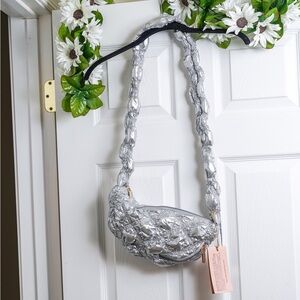 Silver Bubble Crossbody Bag Purse Vegan NWT Metallic Quilted Expessions NYC